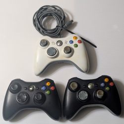 Lot of 3 Xbox 360 Controllers - [Wired/Wireless/Mixed] - For Parts or Repair