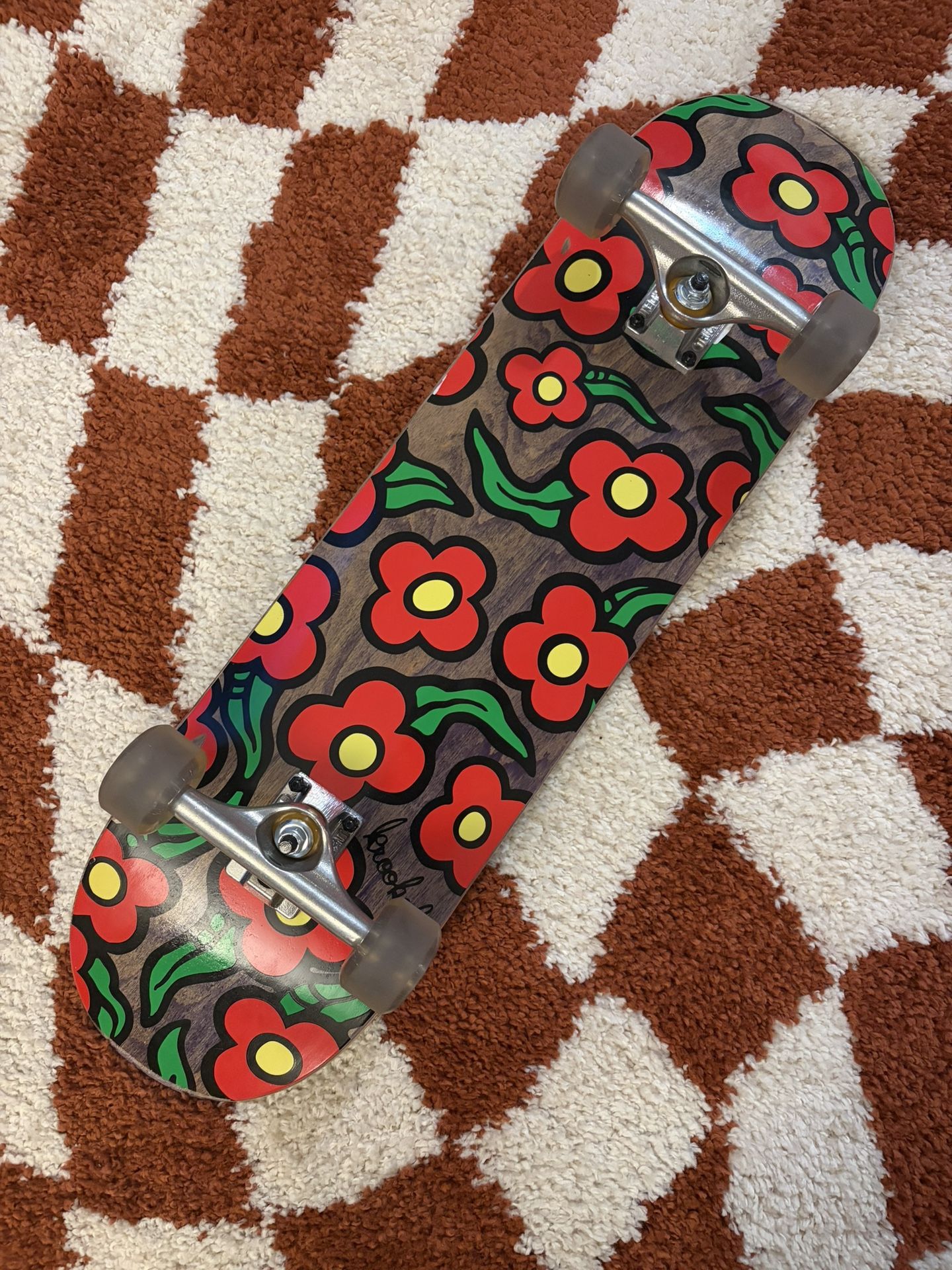 Complete Like New Skateboard