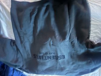 Essentials Hoodie 2xl REAL