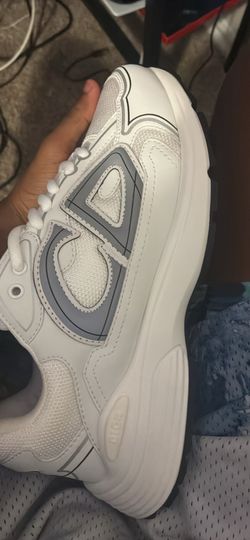 Dior b 30s for sale newly bought and have the box  white and black and size 8.5