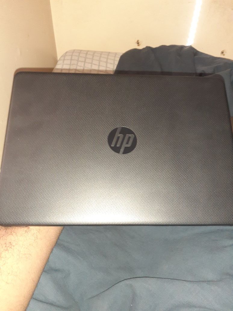 HP 14DK1003dx 14 inch notebook