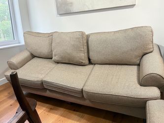 Like-New 2-Piece Sofa & Oversized Armchair Set – Neutral Tan/Beige