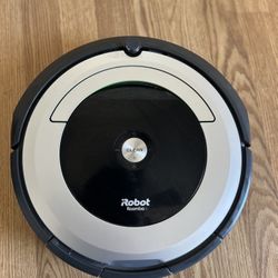 Roomba Robot Vacuum