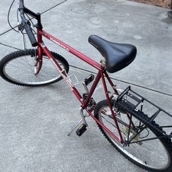 Mongoose Threshold Mountain Bike