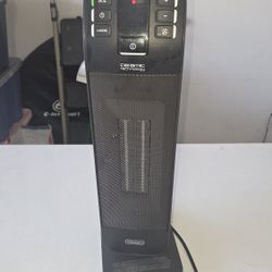 Delongi Heater Eco Plus Ceramic Technology HFX65V15L Intertek Adjust. Temp 24in Tall