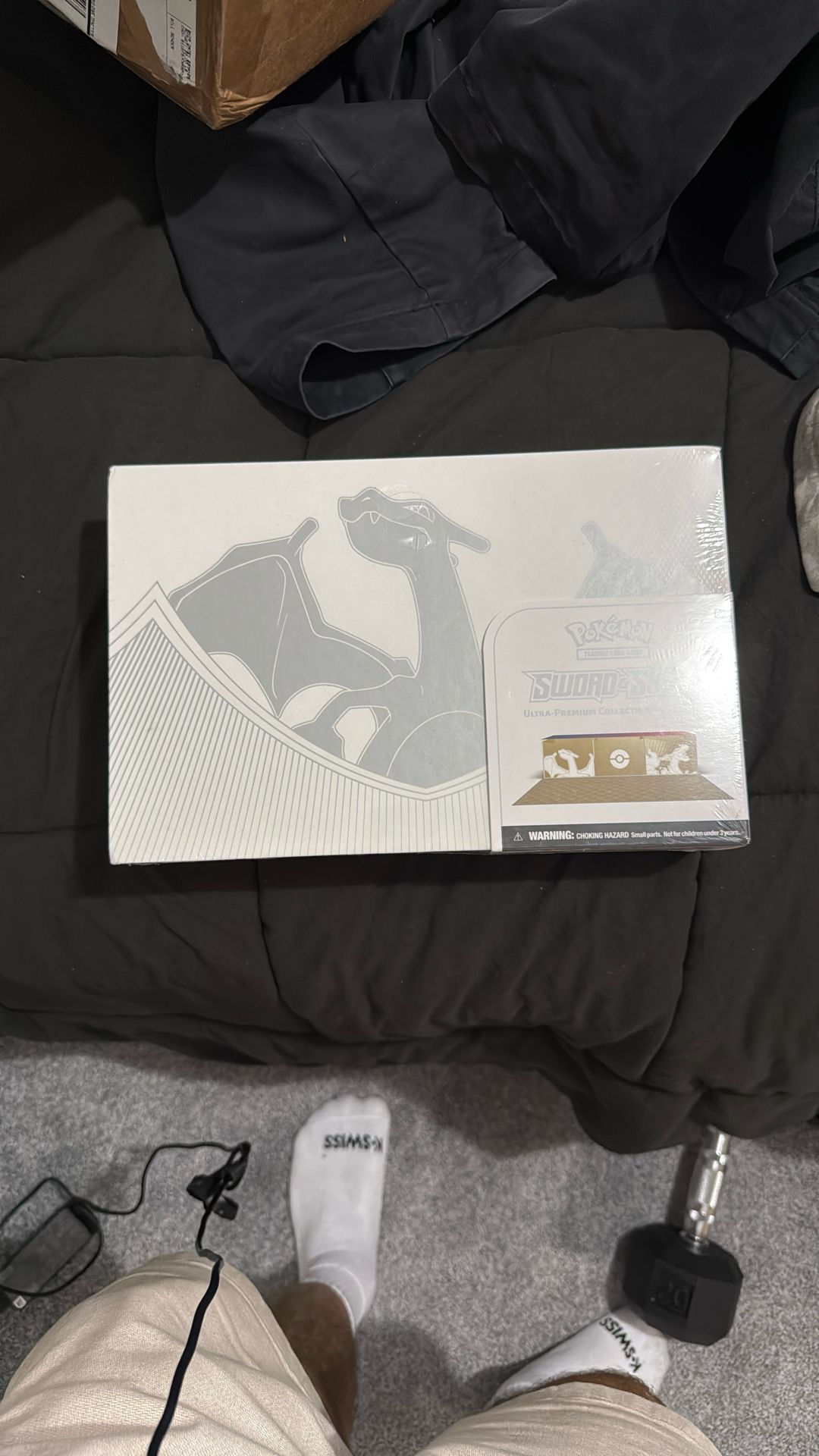 Pokemon Charizard Premium collection box