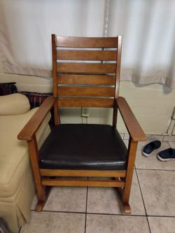 Wood chair