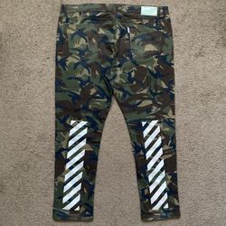 Off-White Camouflage Pants Mens Size 42  Virgil Abloh 