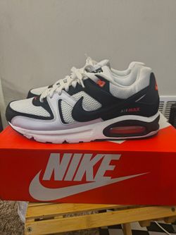 Nike Air Max Command