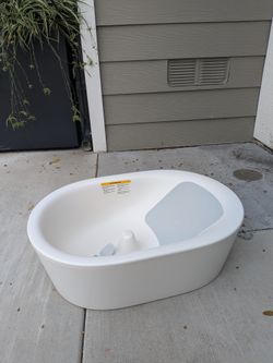 Lalo 3-in-1 Bath Tub (White)