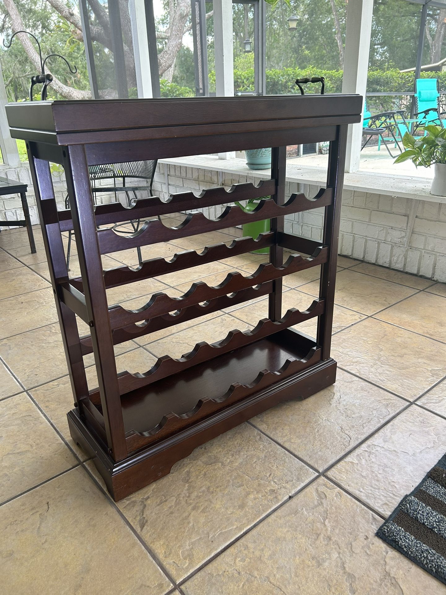 Wine Rack With Removable Serving Tray