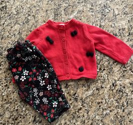 Christmas Outfit. Size 3-6 months