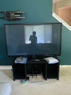 53" LG TV