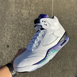 Jordan 5 Retro Grape