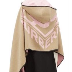 NWT BURBERRY REVERSIBLE JACQUARD HOODED PONCHO 