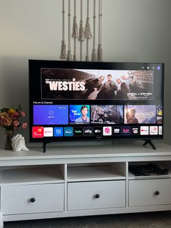 LG 50” 4K UHD Smart TV