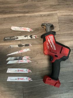 Milwaukee M12 FUEL Hackzall with Blades