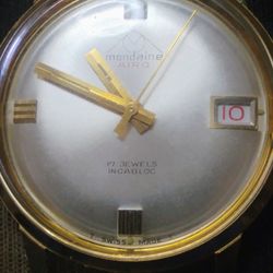 VINTAGE 1960’s MONDAINE INCABLOC 17 JEWEL MEN'S WATCH 