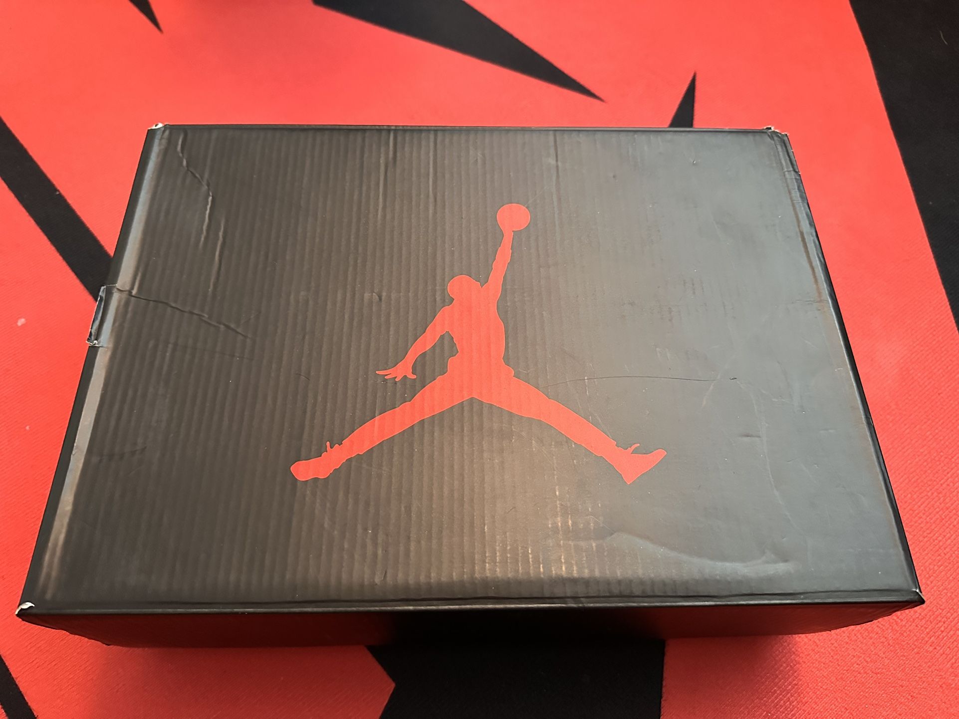 Jordan 5 Black Metallic