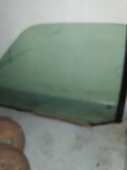 98 Chevy Cheyenne Window