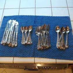 12 Place Setting Wm. Rodgers Silverware