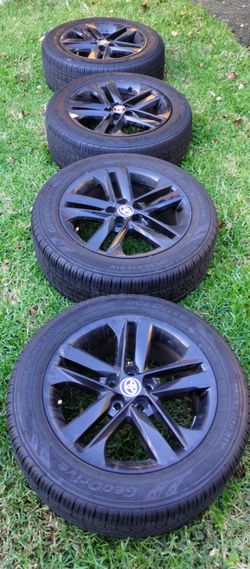 2025 OEM TOYOTA COROLLA WHEELS WITH LIKE NEW TIRES FOR ANY COROLLA PRIUS MATRIX SCION SUBARU OR LEXUS CT WITH 5X100