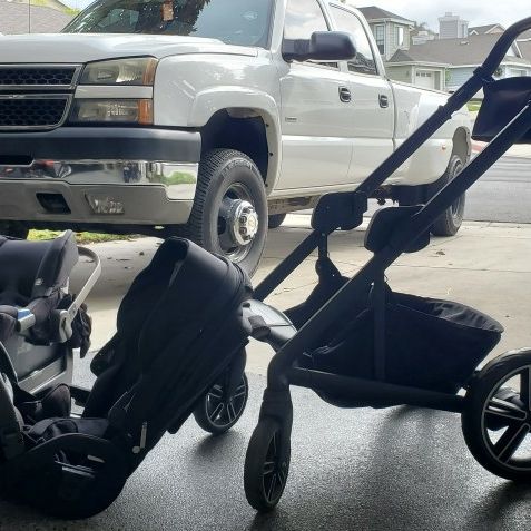 Nuna Stroller Car Seat Base And Bassinett Package