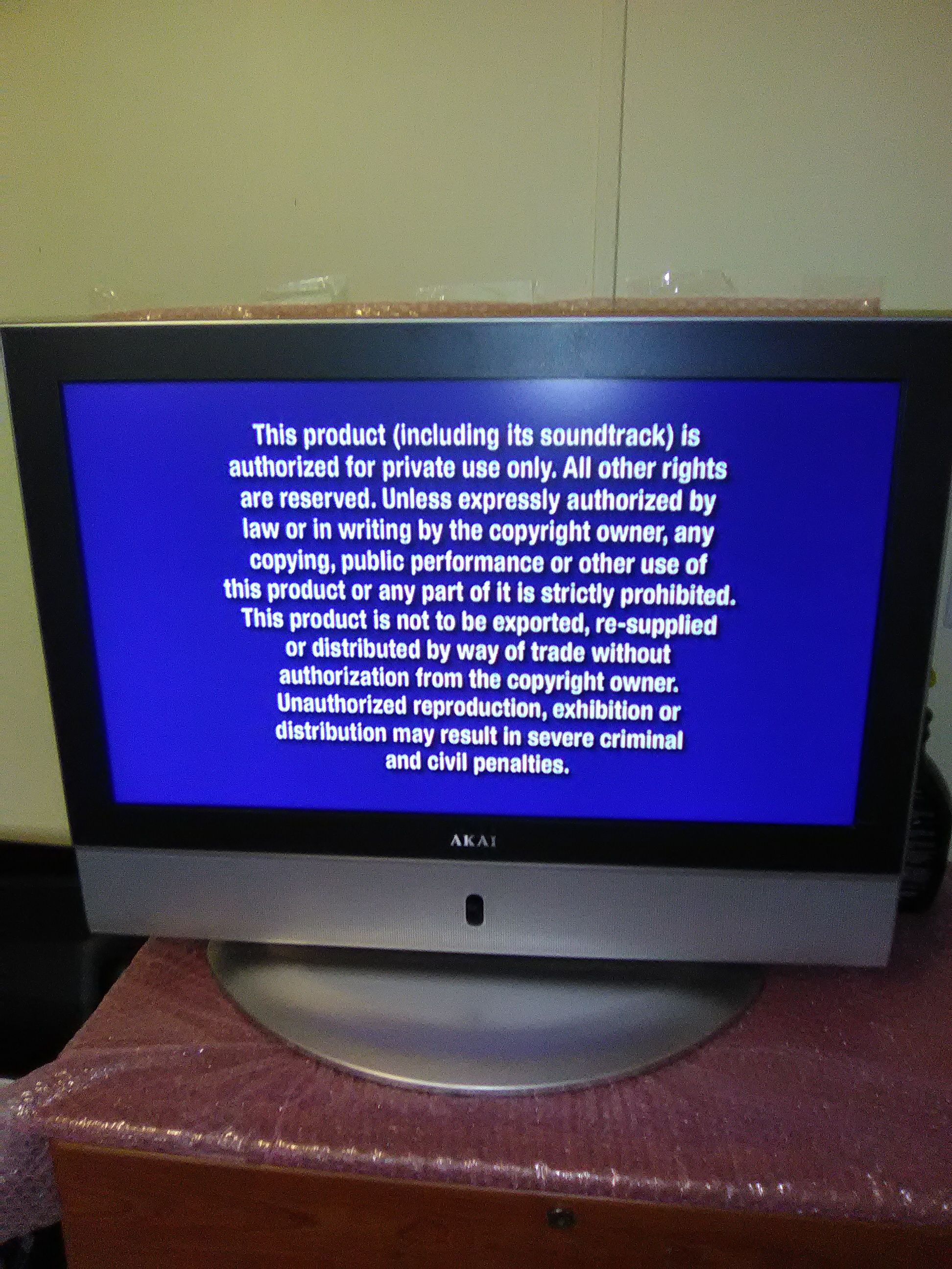27" Akai LCD TV with DvD Player built in!! Works Great!!