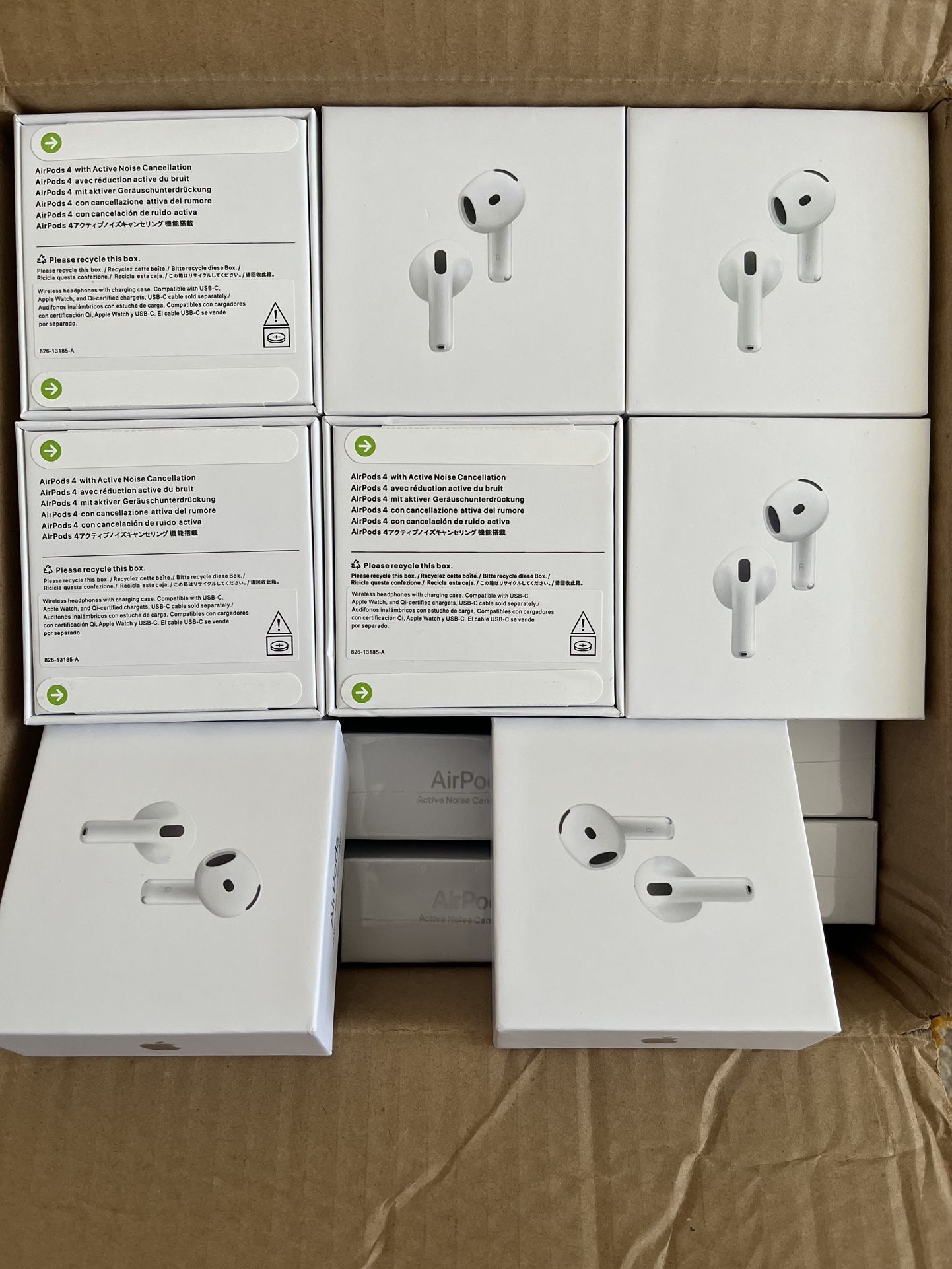 AirPod 4 W/noise Cancellation