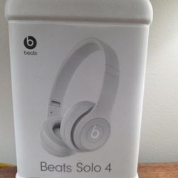 Beats Solo 4 Wireless Bluetooth On-Ear Headphones