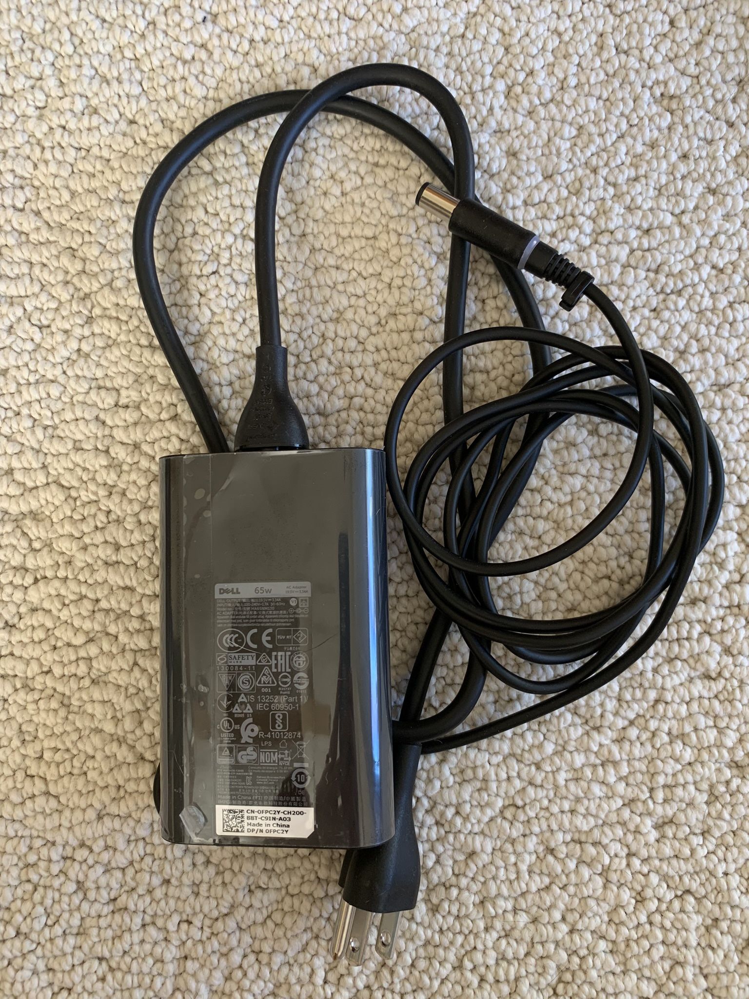 Dell Laptop Charger Model HA65NM130