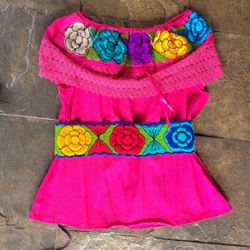New Artesanal Blouse Sz Small