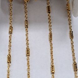 10 Yards Saturn Chain: Electro Plated Gold Chain. / Cadena Saturn: Cadena Con Baño De Oro.
