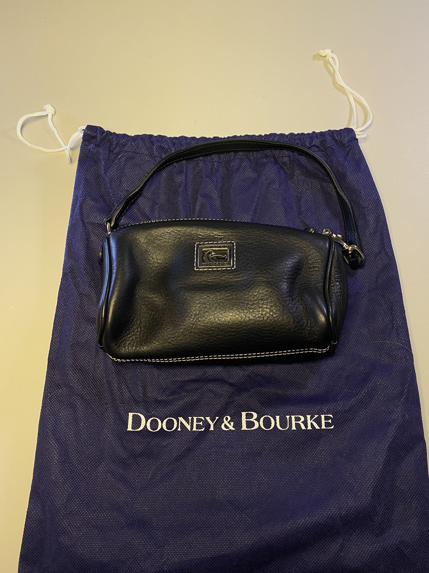 Dooney & Bourke Small Bag