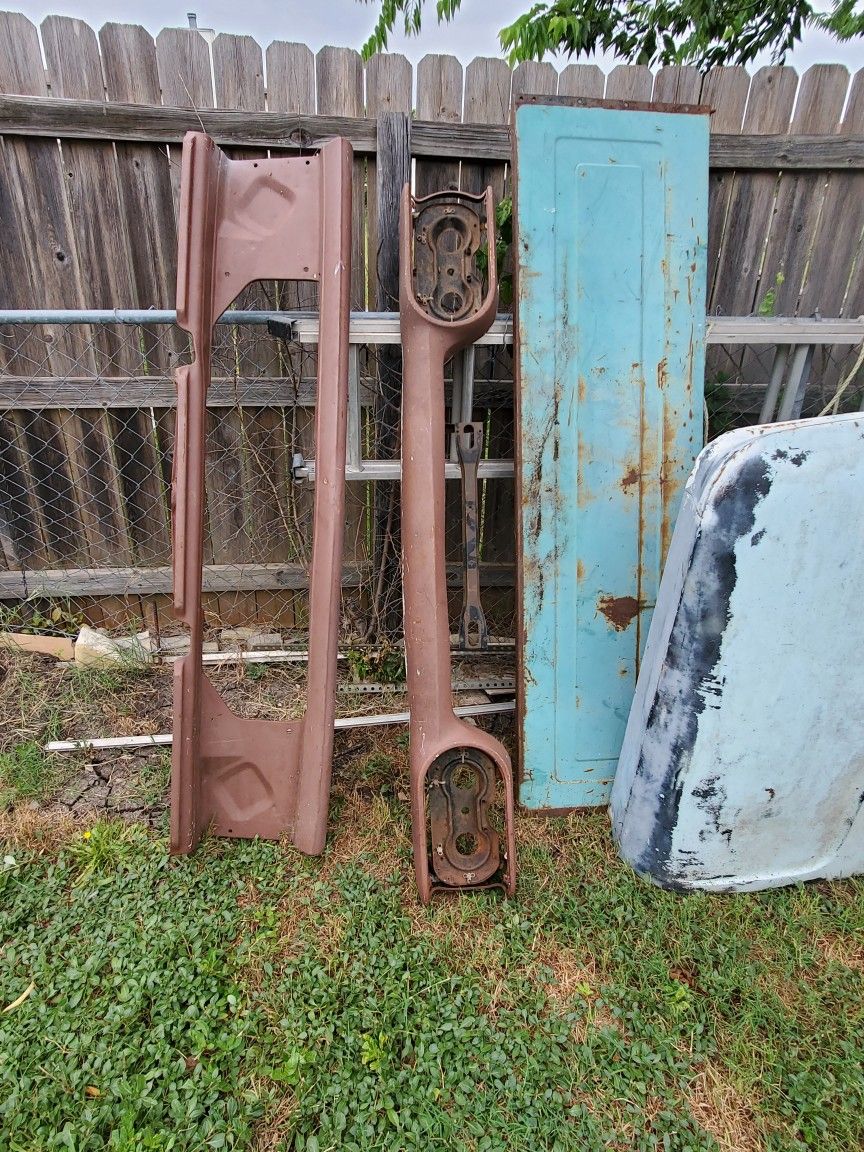60-67 Chevy Truck Body Parts All For 100 Dollars What's In The Photo.