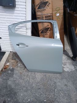 New 20-25 Mazda 3 Rear Right Passenger Side Door Shell Genuine