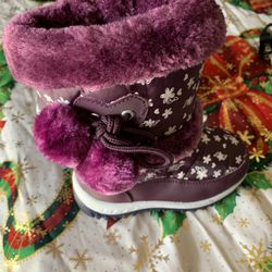 Botitas para niña talla siete Size 7