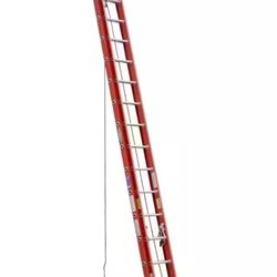 32 Ft Warner Ladder