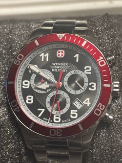 Wenger 79312C Men's Classic SS Bracelet Quartz Chronograph Watch