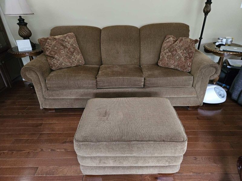 Couch Set