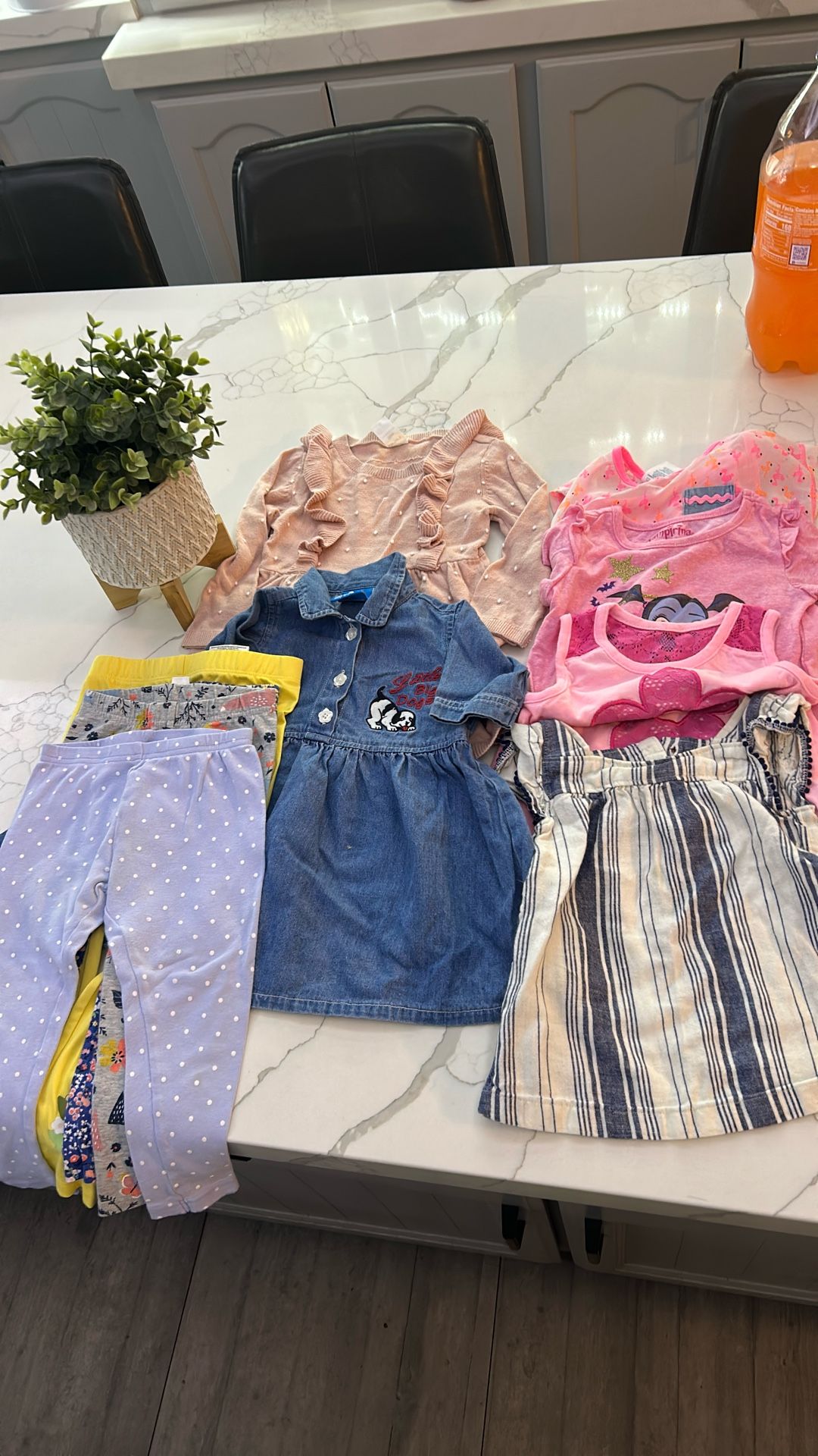 Clothes Girls Six Size T2- T3