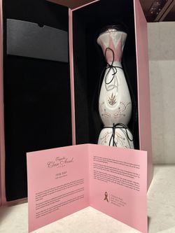 2020 Clase Azul Bottle Breast Cancer Awareness