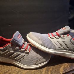 New,,,Adidas Size 10-1/2