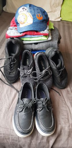 Ropa de niño size 5 tenis 1_ 13 y 11