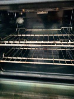 Bosch 30” Electric Wall Oven – Model HBL5351UC
