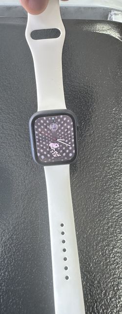 Apple Watch Series 8 