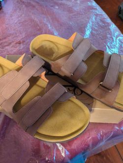 slip-on  sandals