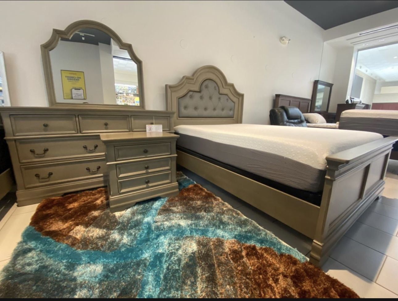 MODERN NEW FRISCO QUEEN BEDROOM SET ON SALE ONLY $699. KING SET $799. IN STOCK SAME DAY DELIVERY 🚚 EASY FINANCING