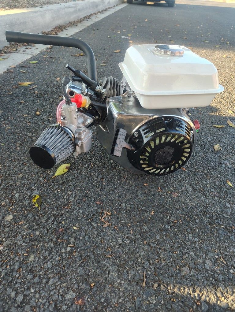 HONDA CLONE 200 cc ENGINE CASH ONLY -NO TRADES