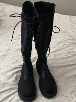 Cuccoo Minimalist Lace Up Decor Combat Boots